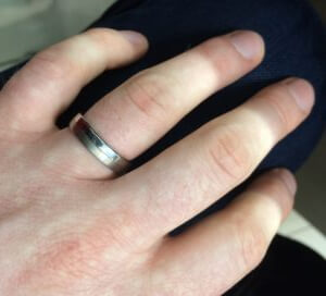Two tone wedding ring