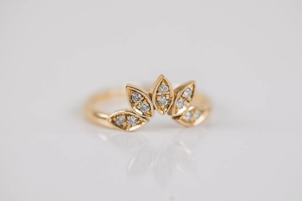 Petal Shaped Fitted Ring