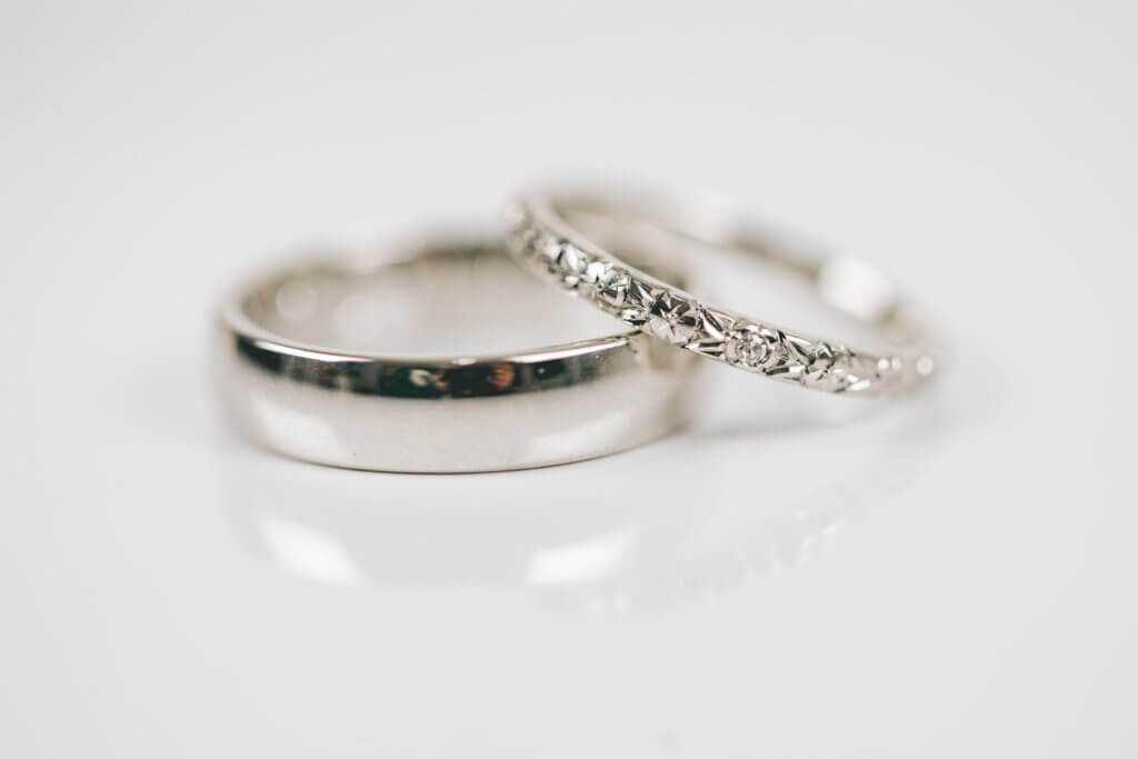 Orange Blossom Engraving Wedding Ring with Two Diamonds