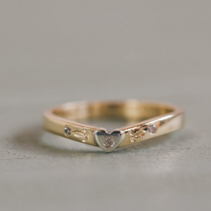 Fitted Heart Wishbone Ring