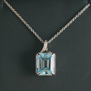 Aquamarine Pendant with Diamond Set Bail