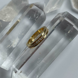 Diamond Set Anti-spin Wedding Ring