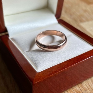 Gents Rose Gold Wedding Band